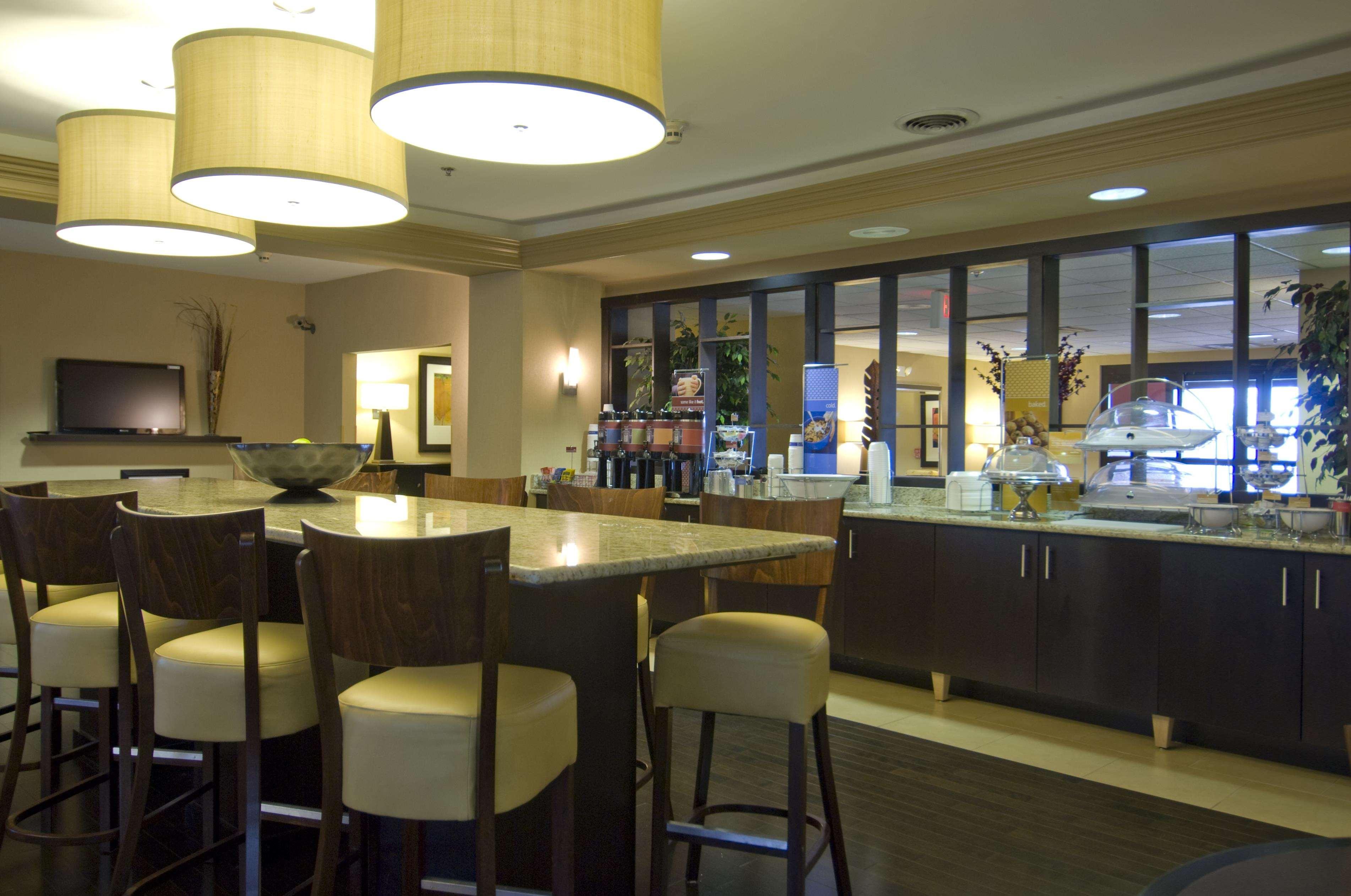 Hampton Inn Corydon Restoran foto
