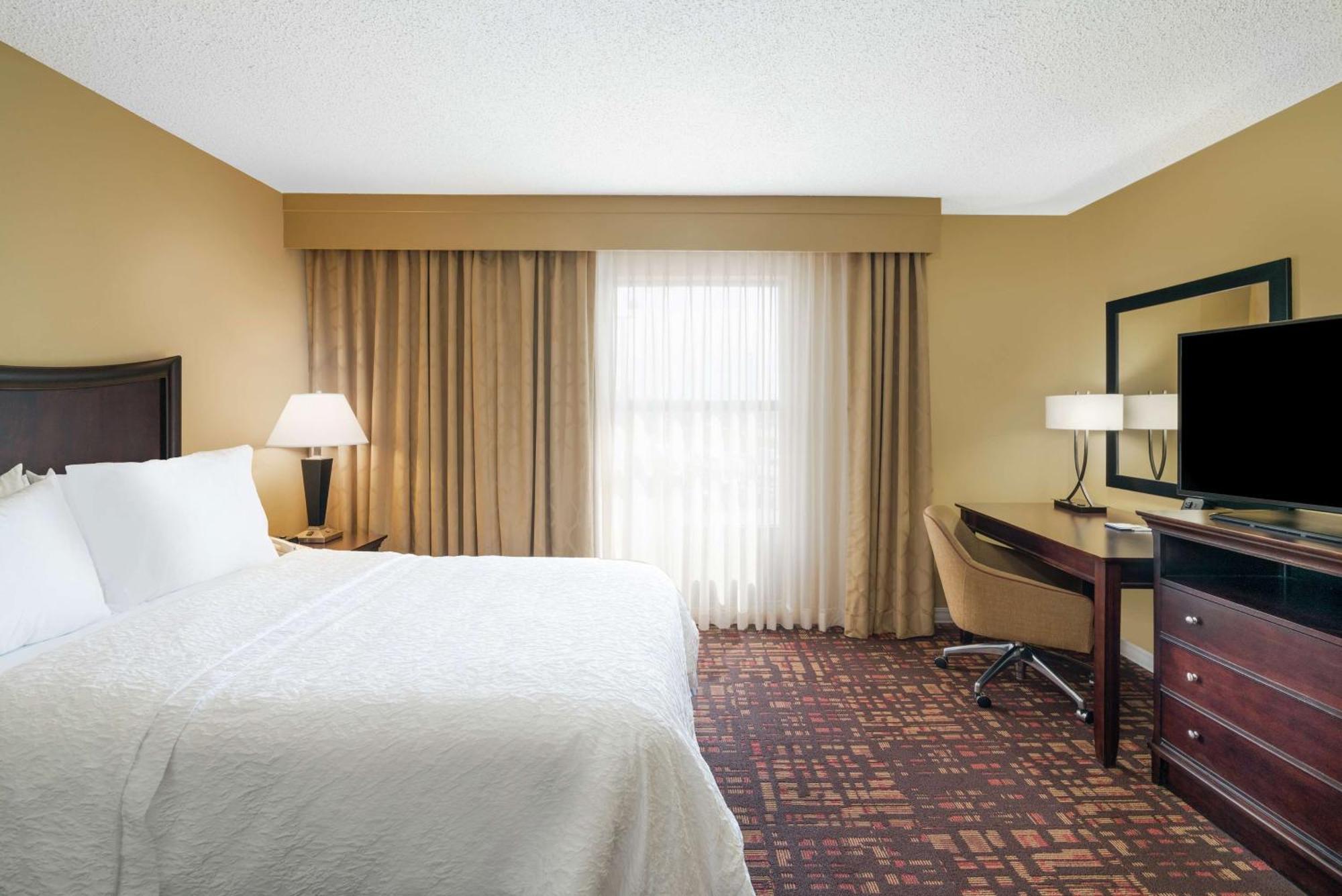 Hampton Inn Corydon Bagian luar foto